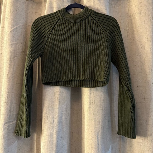 Zara Sweaters - Zara Raglan Sleeve Cropped Dark Army/Olive Green Knit Sweater Size S NWT